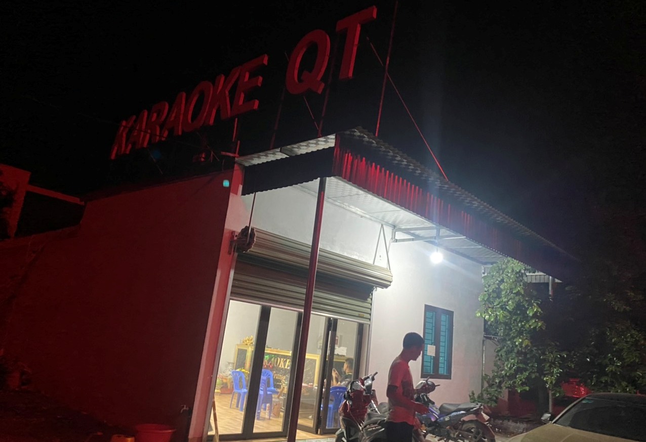 Phát hiện quán karaoke Quỳnh Trang (huyện Thuỷ Nguyên) hoạt động trái phép 